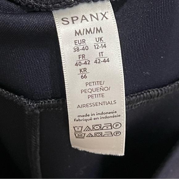 Spanx "AirEssentials" Dark Navy Wide Leg Drawstring Culottes Pants M ($128) - Picture 4 of 5